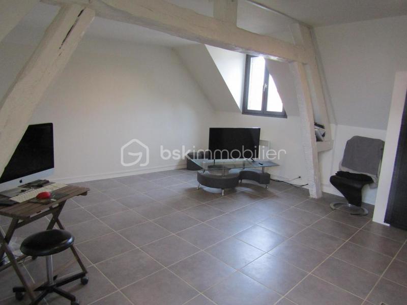 Maison traditionnelle - 85 m² - 3 pièces