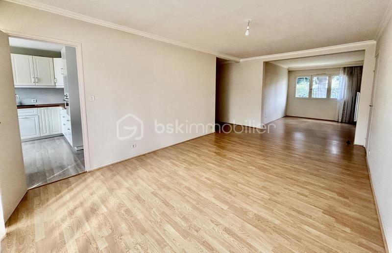 Appartement - 90 m² - 5 pièces