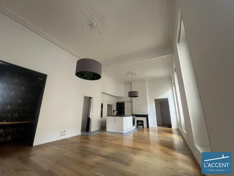 Appartement - 129 m² - 5 pièces