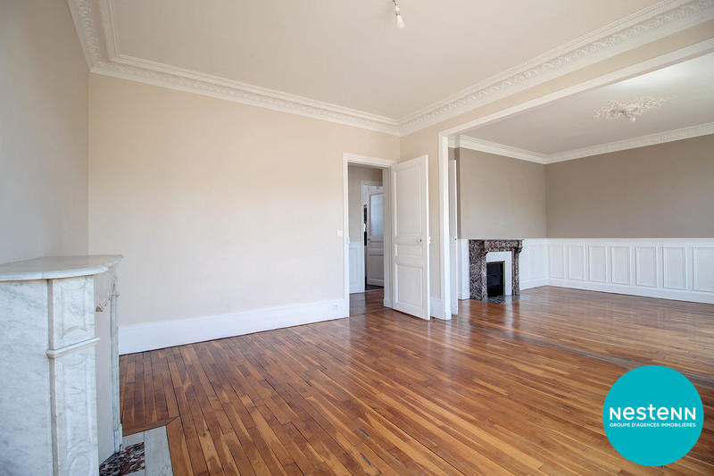 Appartement - 82 m² - 3 pièces