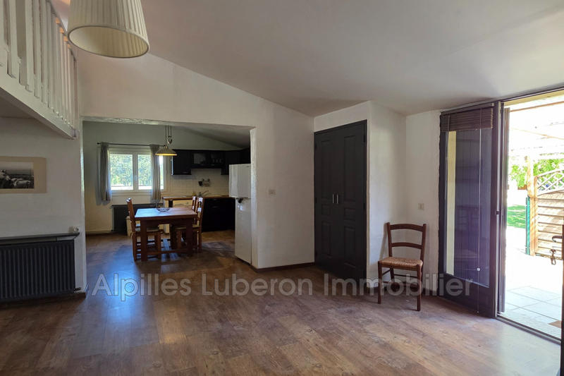Maison - 220 m² - 4 pièces