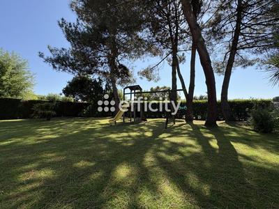 Maison - 170 m² - 5 pièces