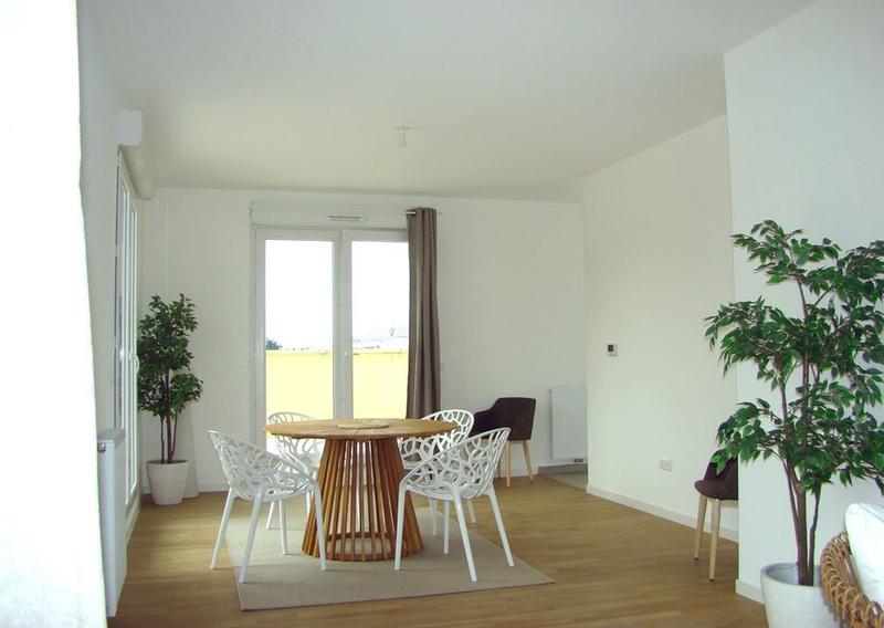 Appartement - 102 m² - 4 pièces