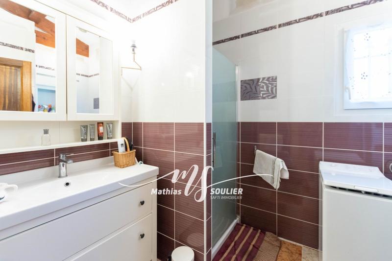 Villa - 232 m² - 10 pièces