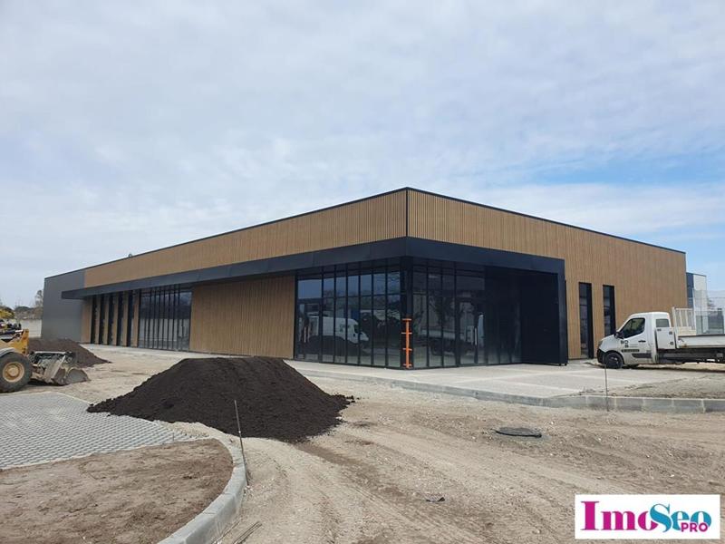 Terrain industriel - 1 428 m²