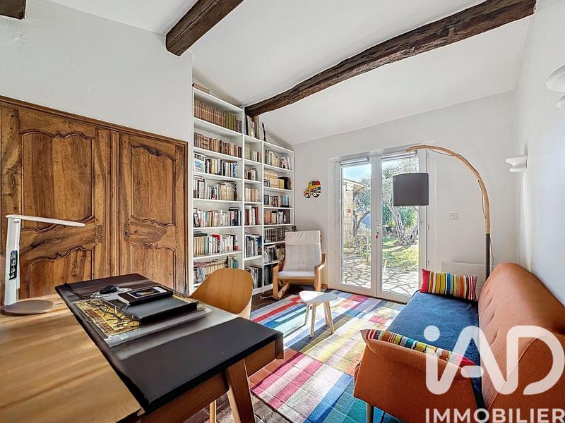 Maison - 204 m² - 7 pièces