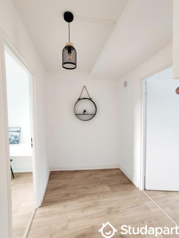 Chambre - 14 m² - 1 pièce