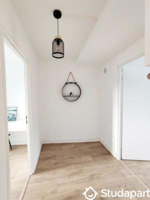 Chambre - 14 m² - 1 pièce