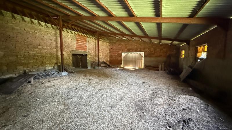 Maison - 207 m² - 1 pièce