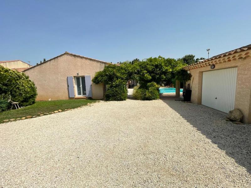 Maison - 202 m² - 8 pièces