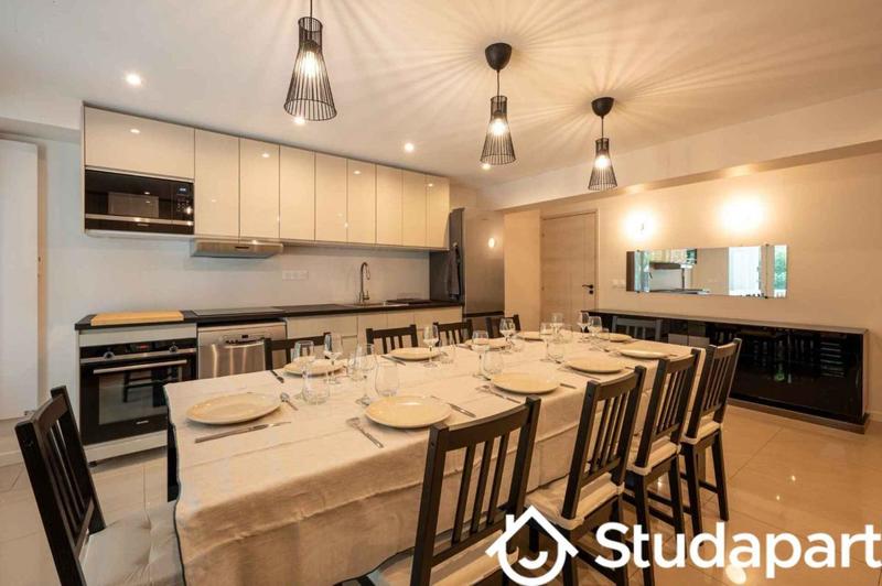 Chambre - 20 m² - 1 pièce