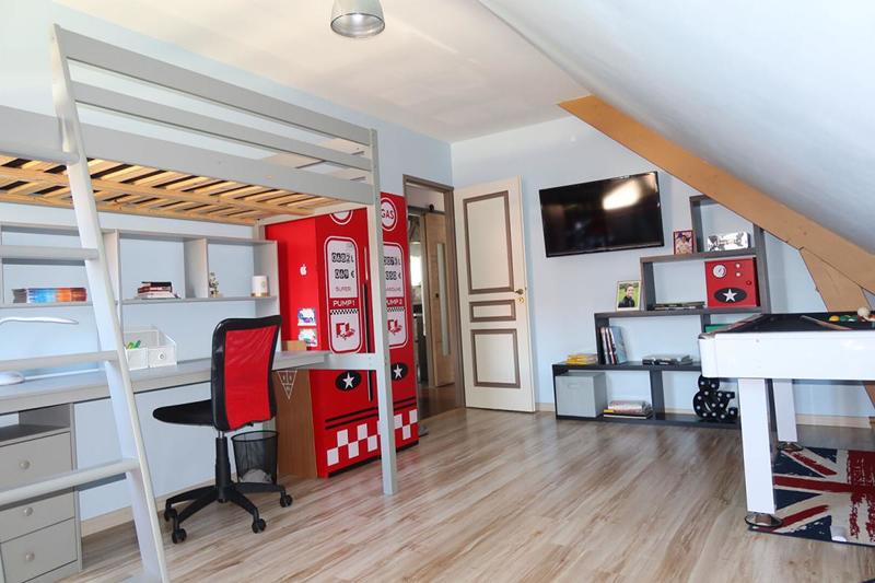 Maison d'architecte - 150 m² - 6 pièces