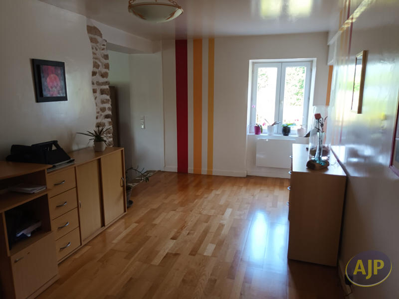 Maison - 153 m² - 7 pièces