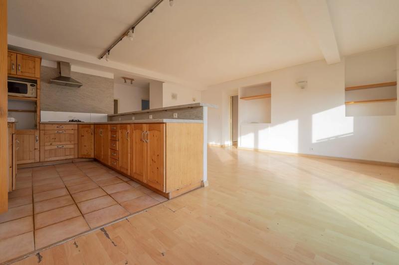 Maison de ville - 182 m² - 8 pièces