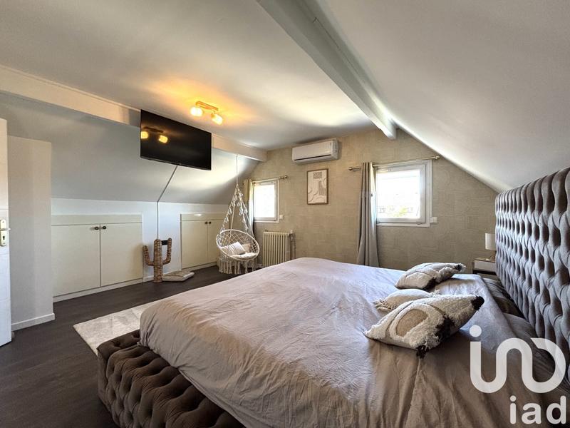 Maison - 178 m² - 7 pièces