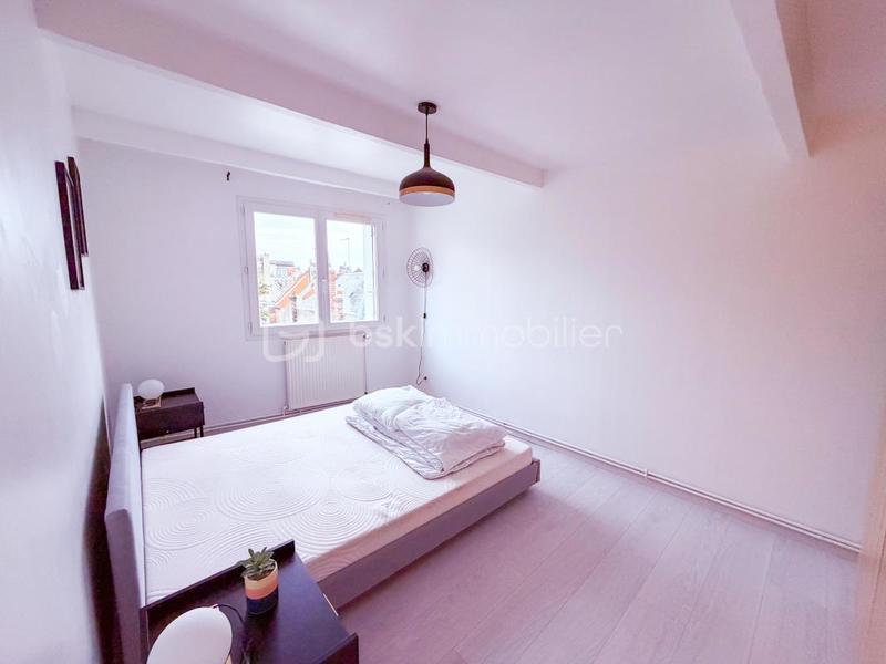 Immeuble - 92 m² - 5 pièces