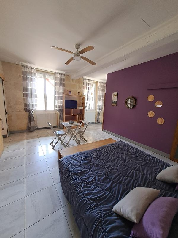 Propriété - 323 m² - 12 pièces