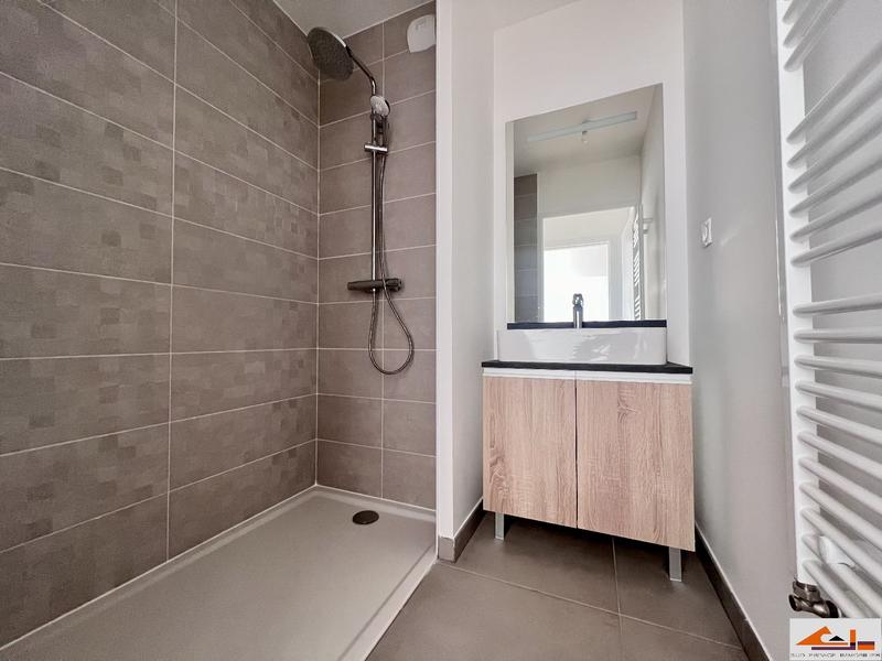 Appartement - 94 m² - 4 pièces