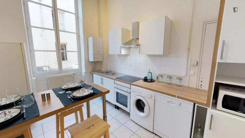 Chambre - 9 m² - 4 pièces