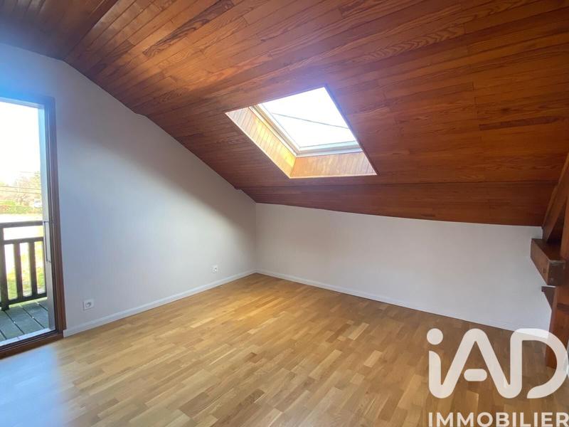 Maison - 93 m² - 4 pièces