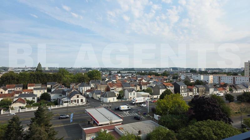 Appartement - 89 m² - 5 pièces