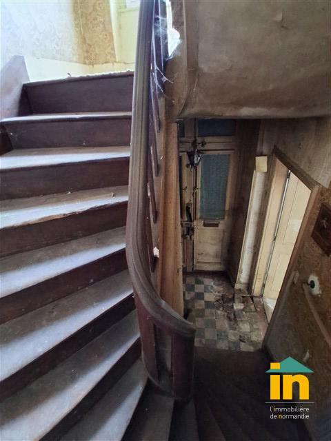 Maison de ville - 55 m² - 6 pièces