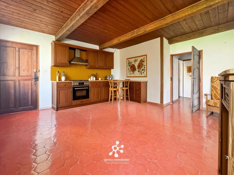 Appartement - 52 m² - 3 pièces