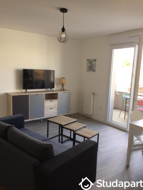 Chambre - 9 m² - 1 pièce