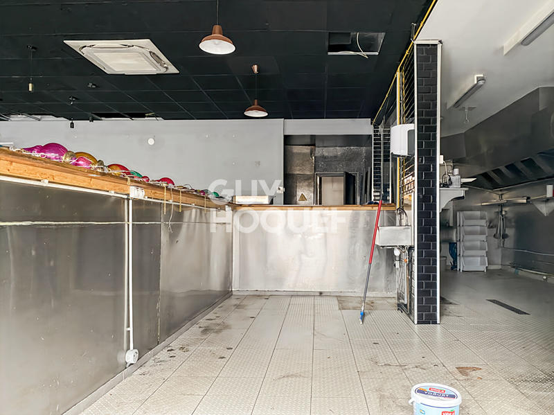 Local commercial - 220 m²
