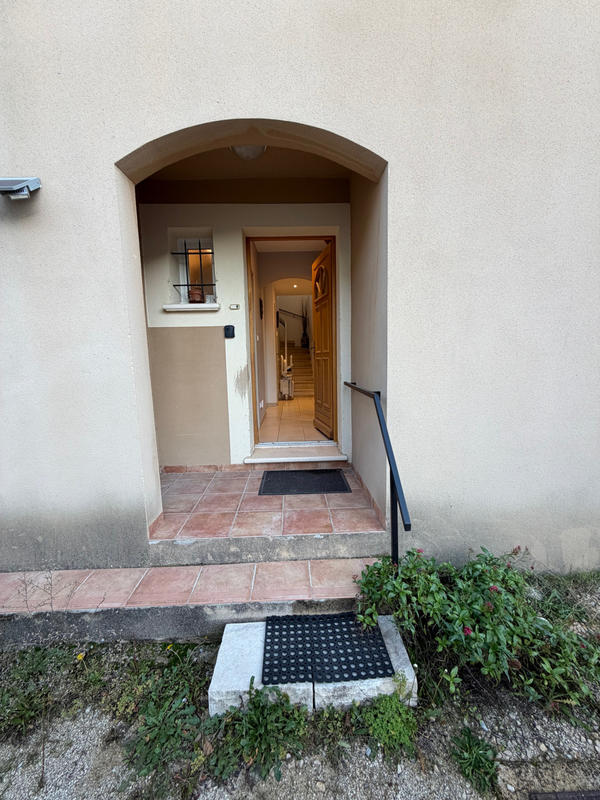 Maison - 99 m² - 4 pièces