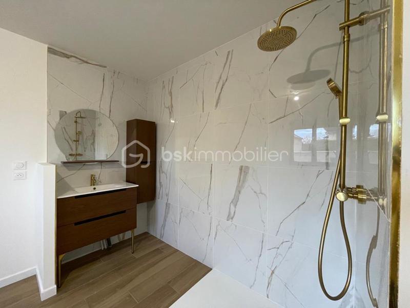 Maison - 104 m² - 5 pièces