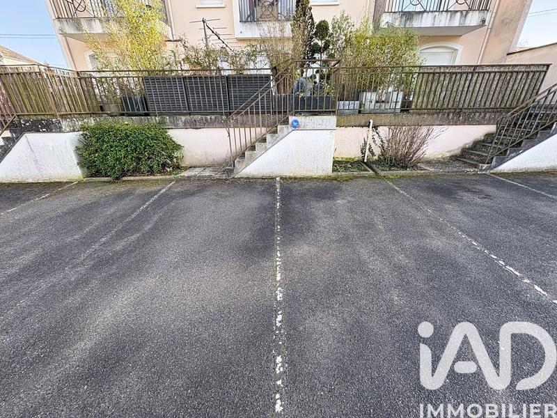Parking - 12 m²