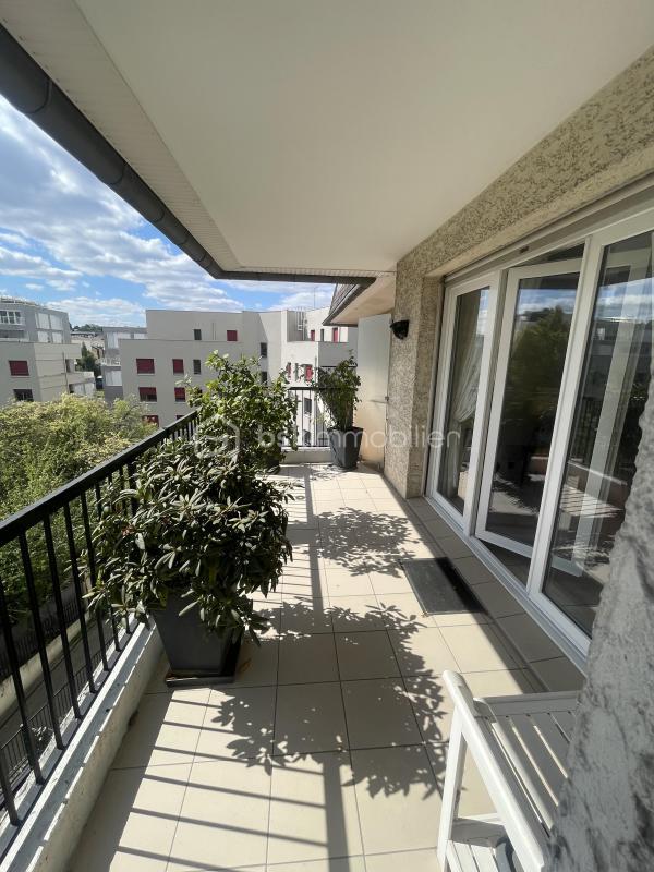 Appartement - 83 m² - 4 pièces