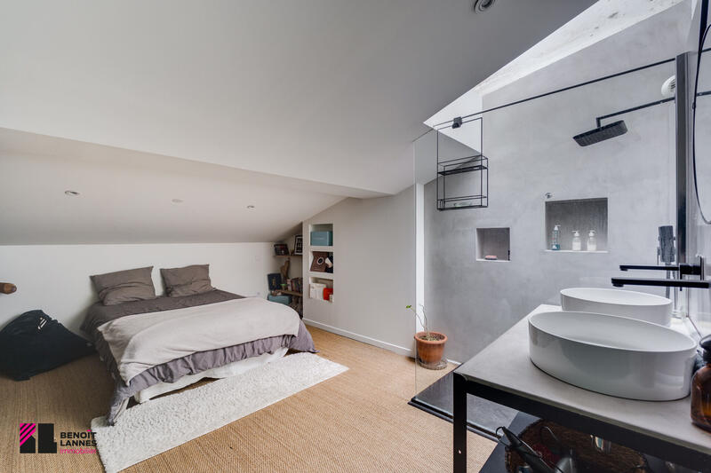 Duplex - 184 m² - 6 pièces