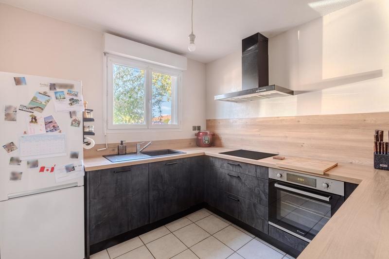 Appartement - 82 m² - 4 pièces