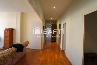 Appartement - 206 m² - 5 pièces