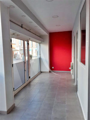 Local commercial - 53 m² - 4 pièces