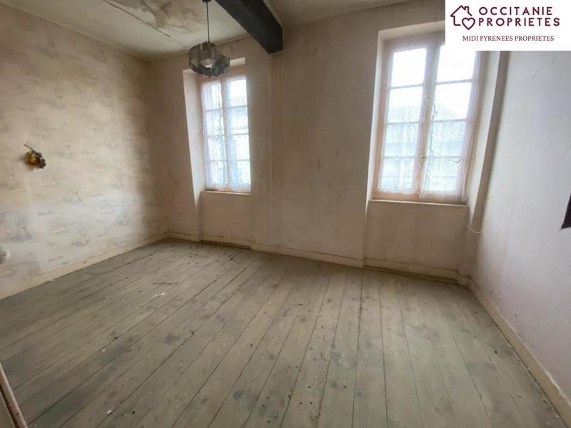 Maison de village - 130 m² - 5 pièces