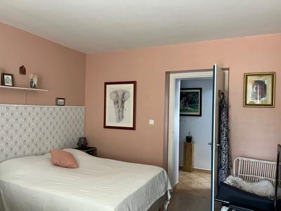 Maison traditionnelle - 264 m² - 10 pièces