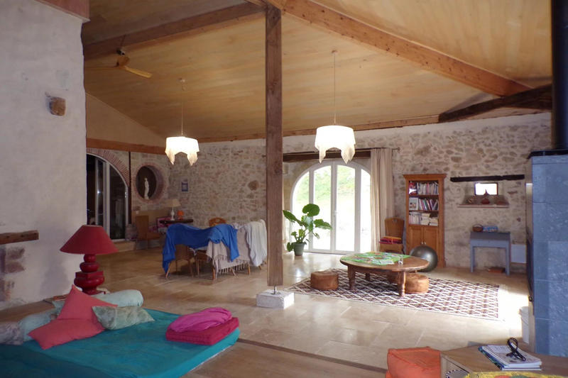 Maison - 283 m² - 9 pièces