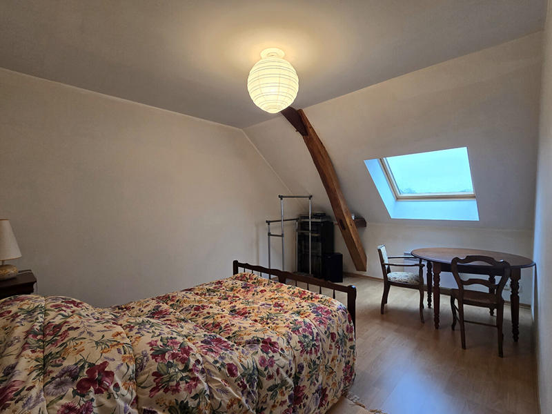 Maison - 170 m² - 8 pièces