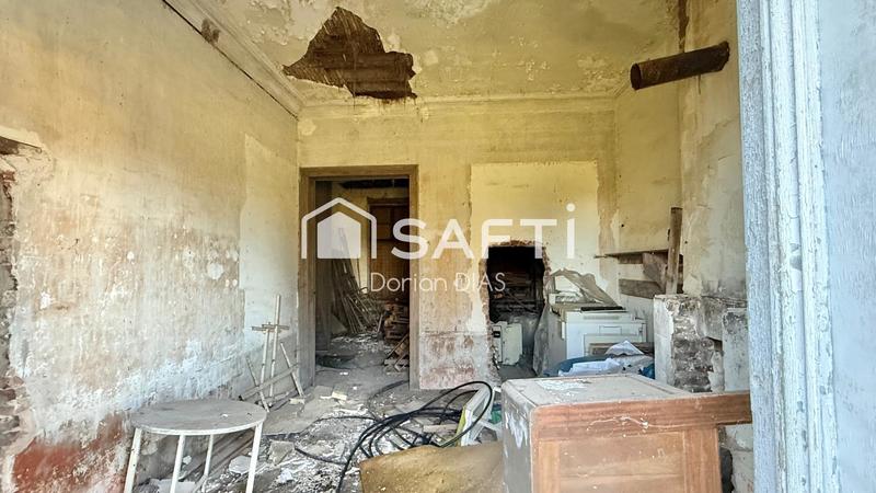 Maison - 300 m² - 10 pièces