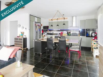 Villa - 90 m² - 4 pièces