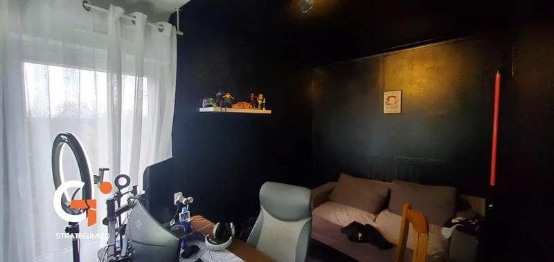 Maison - 81 m² - 5 pièces