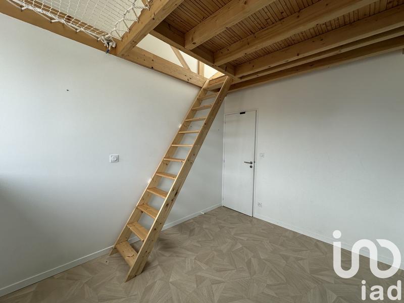 Maison - 171 m² - 7 pièces