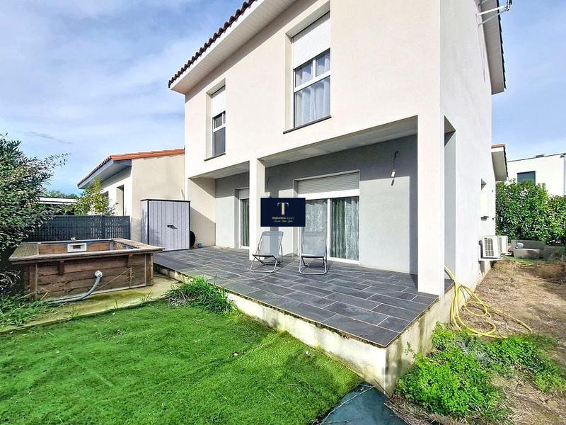 Maison contemporaine - 101 m² - 5 pièces