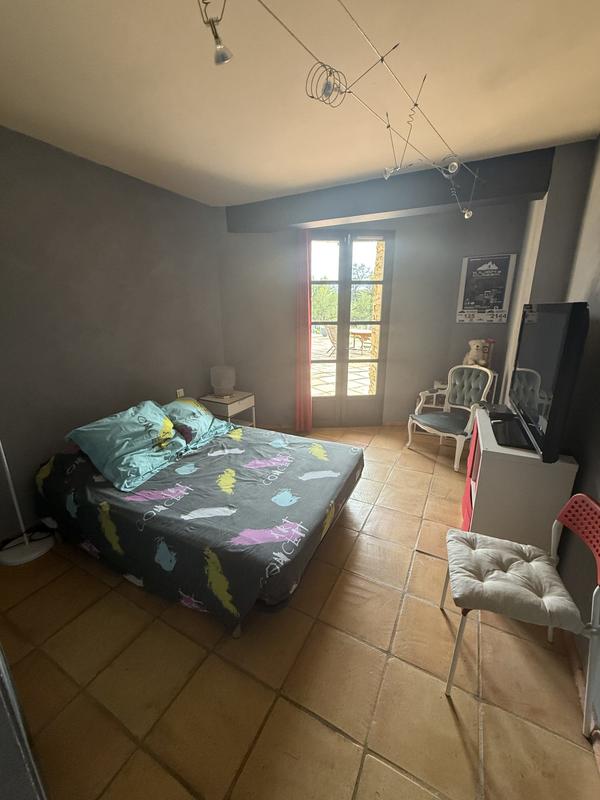 Villa - 215 m² - 5 pièces