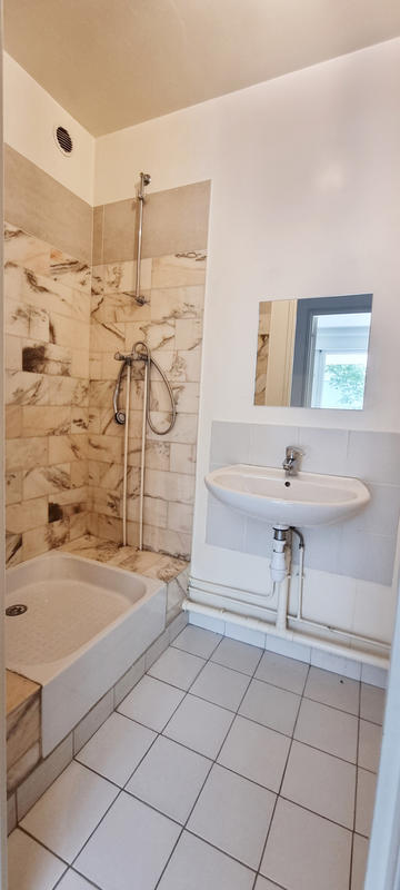 Appartement - 84 m² - 4 pièces