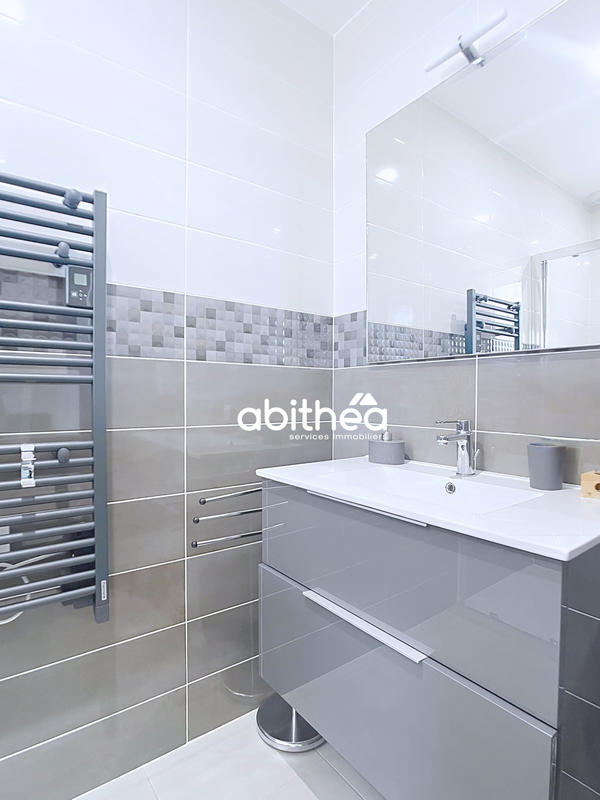 Villa - 120 m² - 4 pièces