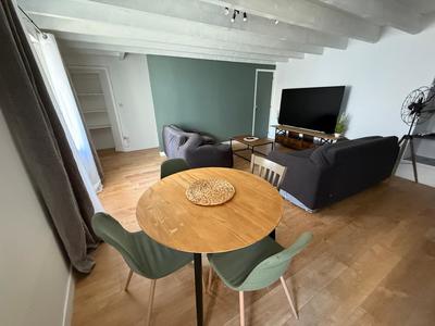 Immeuble - 180 m² - 10 pièces